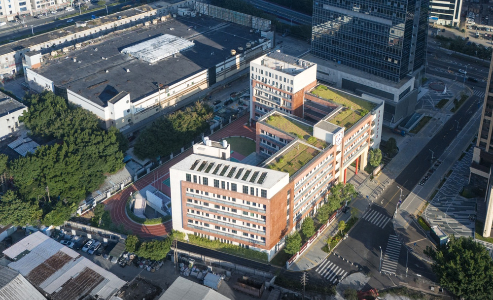 松岗东方四队配套小学